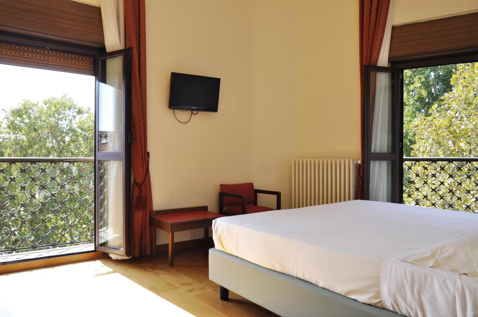 Hotel San Guido Milan Exterior photo