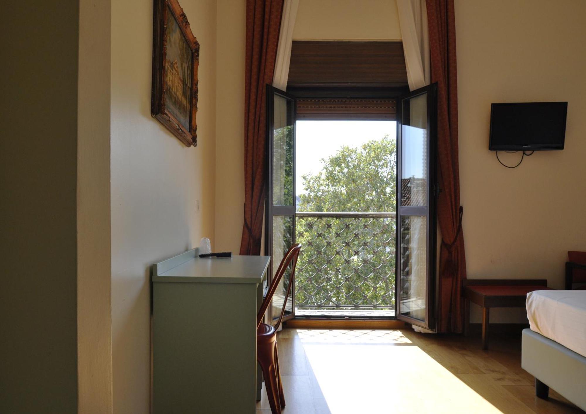Hotel San Guido Milan Exterior photo