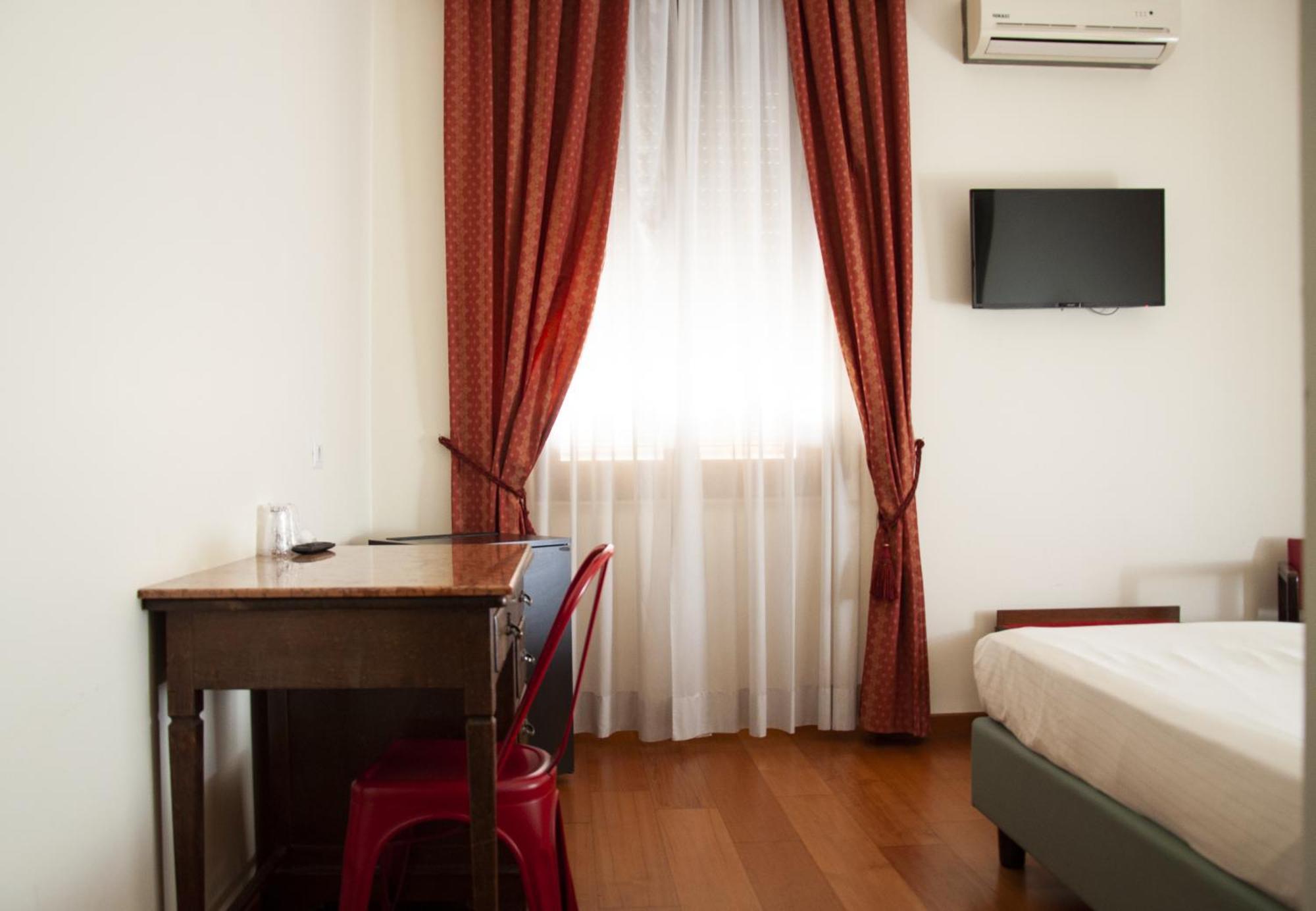 Hotel San Guido Milan Exterior photo